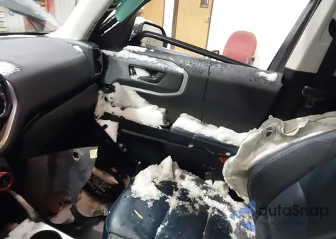 2024 Ford Bronco Sport Outer Banks z USA, uszkodzony, nr VIN 3FMCR9C68RRE90218